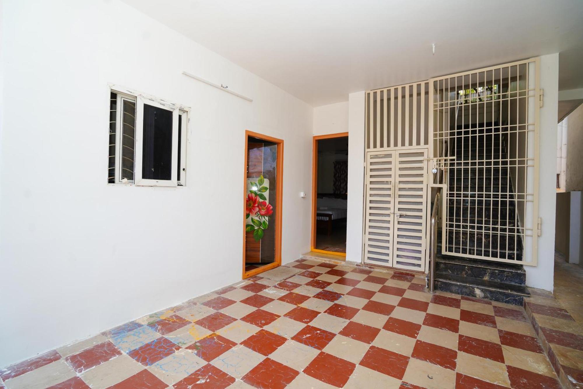 Golden Villa - Duplex House With Private Theater - Near To Alipiri And Bhudevi Ttd Ticket Counter And Kapilateertham Tirupati Exteriér fotografie